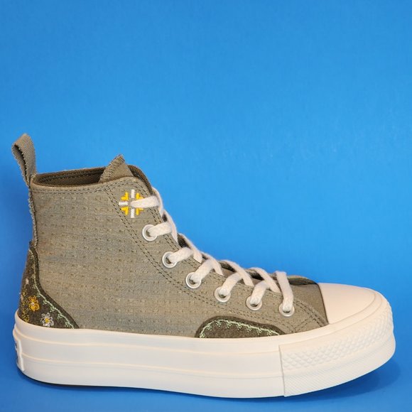 Converse CTAS Hi Lift Autumn Embroidery Women's Platform Sneakers A05069C NWT - Picture 2 of 6